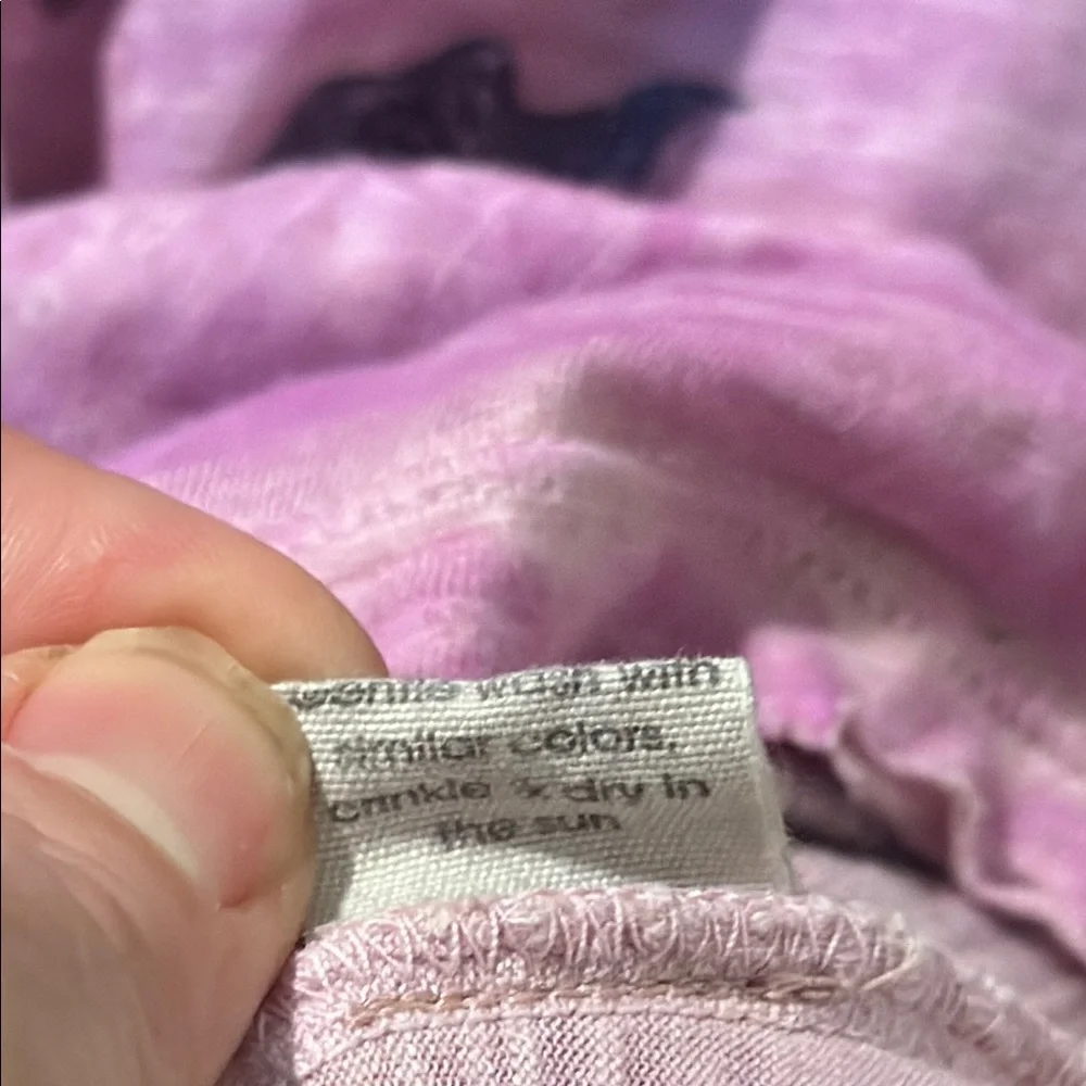 Magnolia Pearl Love Supply Co. Cherub Logo Kathmandu Azalea Short Sleeve Top - Picture 9 of 10